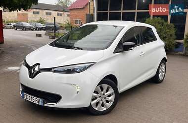 Хетчбек Renault Zoe 2016 в 