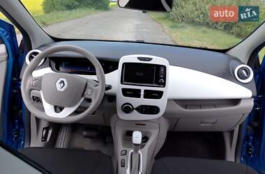 Хэтчбек Renault Zoe 2018 в 