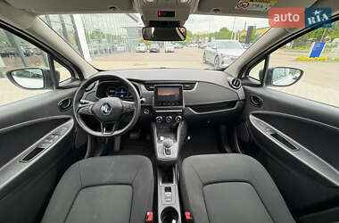 Хэтчбек Renault Zoe 2020 в 