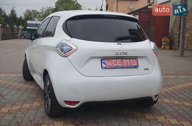 Хетчбек Renault Zoe 2017 в 