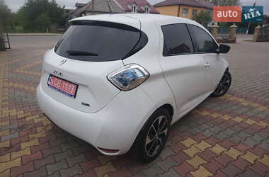 Хетчбек Renault Zoe 2017 в 