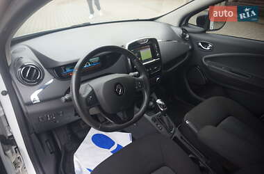 Хетчбек Renault Zoe 2017 в 