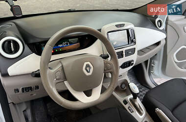 Хэтчбек Renault Zoe 2018 в 