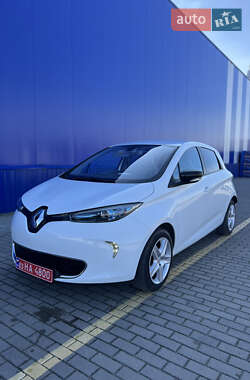 Хэтчбек Renault Zoe 2015 в 