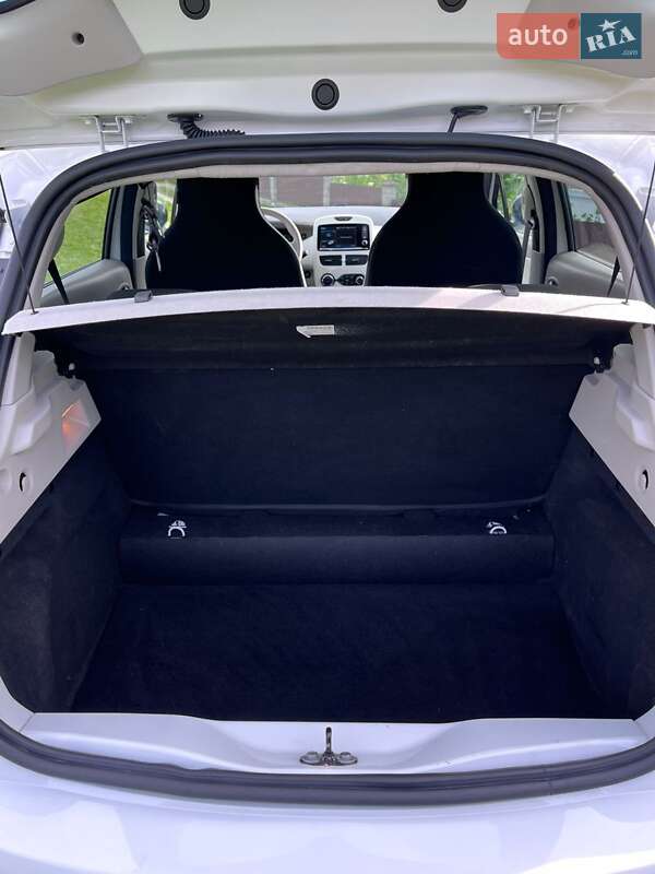 Хетчбек Renault Zoe 2016 в Самборі