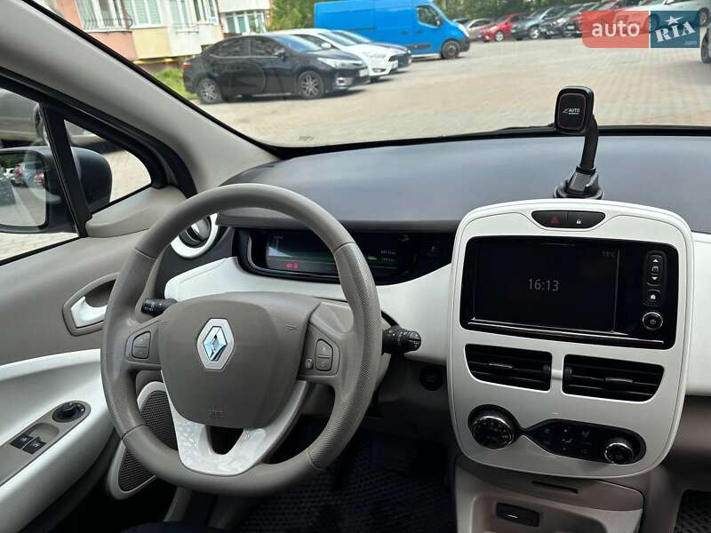Хэтчбек Renault Zoe 2018 в Львове