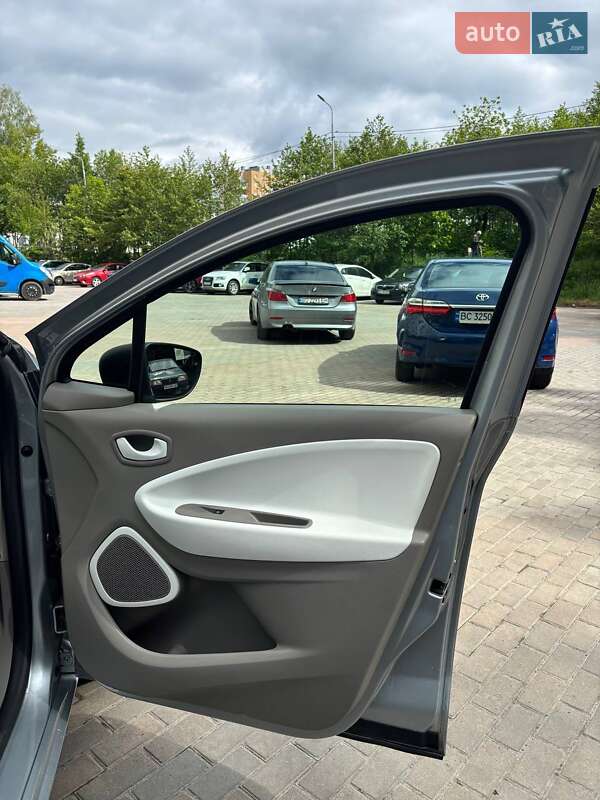 Хэтчбек Renault Zoe 2018 в Львове