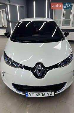 Хэтчбек Renault Zoe 2013 в 