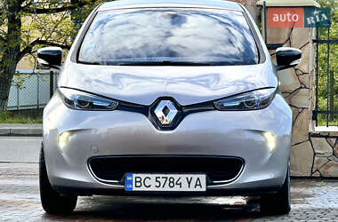 Хэтчбек Renault Zoe 2014 в 