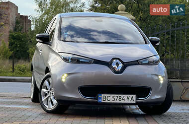 Хэтчбек Renault Zoe 2014 в 