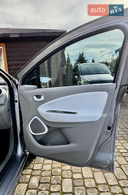 Хэтчбек Renault Zoe 2014 в 