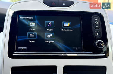 Хэтчбек Renault Zoe 2014 в 
