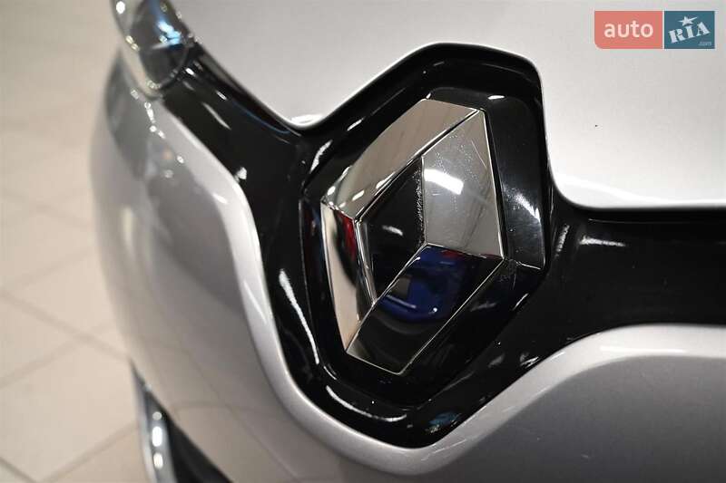 Хэтчбек Renault Zoe 2016 в Киеве