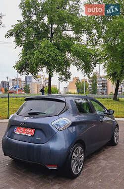 Хетчбек Renault Zoe 2019 в 