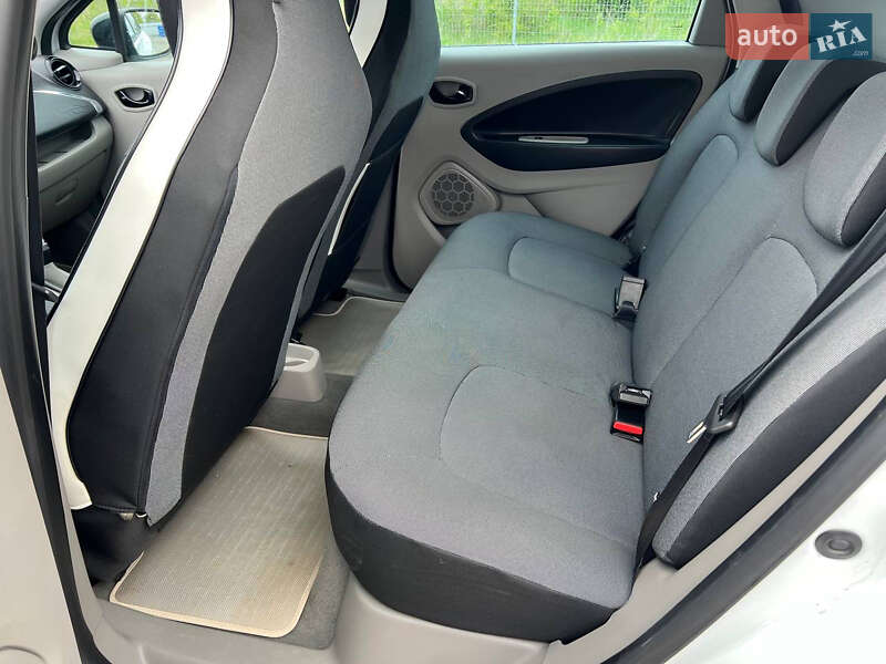 Хэтчбек Renault Zoe 2015 в Дубно фото 16 Хэтчбек Renault Zoe 2015 в Дубно
