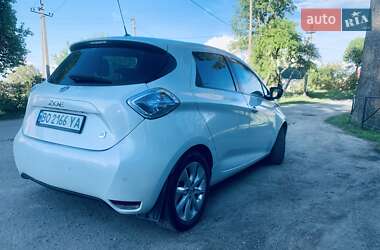 Хэтчбек Renault Zoe 2015 в 