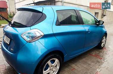 Хэтчбек Renault Zoe 2017 в 
