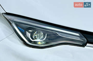 Хетчбек Renault Zoe 2022 в 