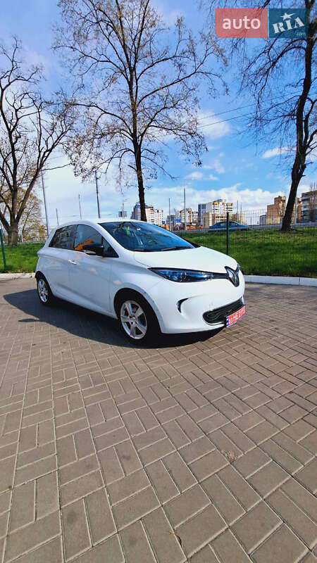 Хетчбек Renault Zoe 2018 в Києві