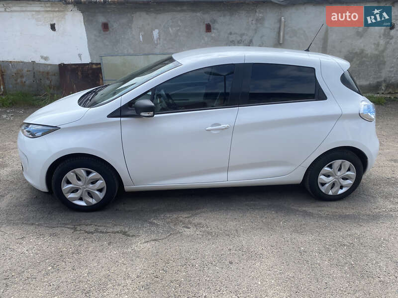 Хетчбек Renault Zoe 2017 в Львові