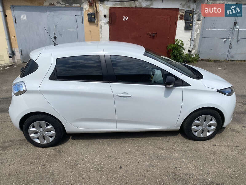 Хетчбек Renault Zoe 2017 в Львові