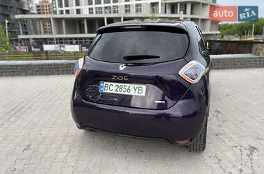 Хэтчбек Renault Zoe 2018 в 