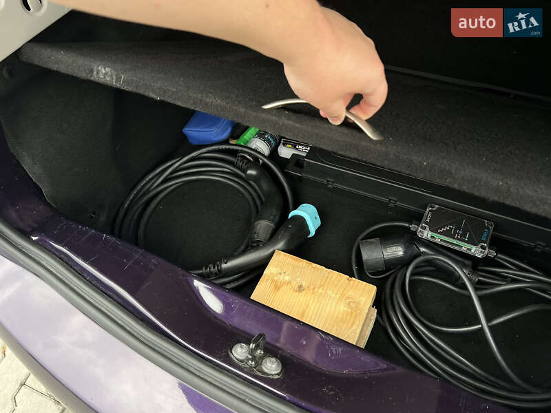 Хэтчбек Renault Zoe 2018 в Львове