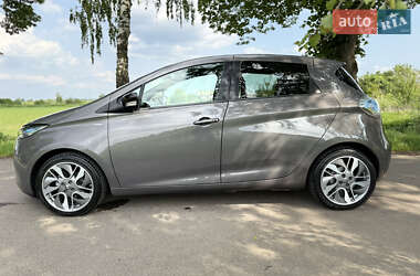 Хэтчбек Renault Zoe 2016 в 