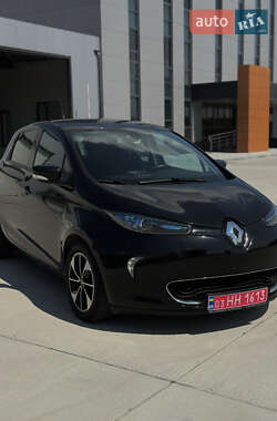 Хэтчбек Renault Zoe 2017 в 