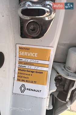 Хэтчбек Renault Zoe 2013 в 