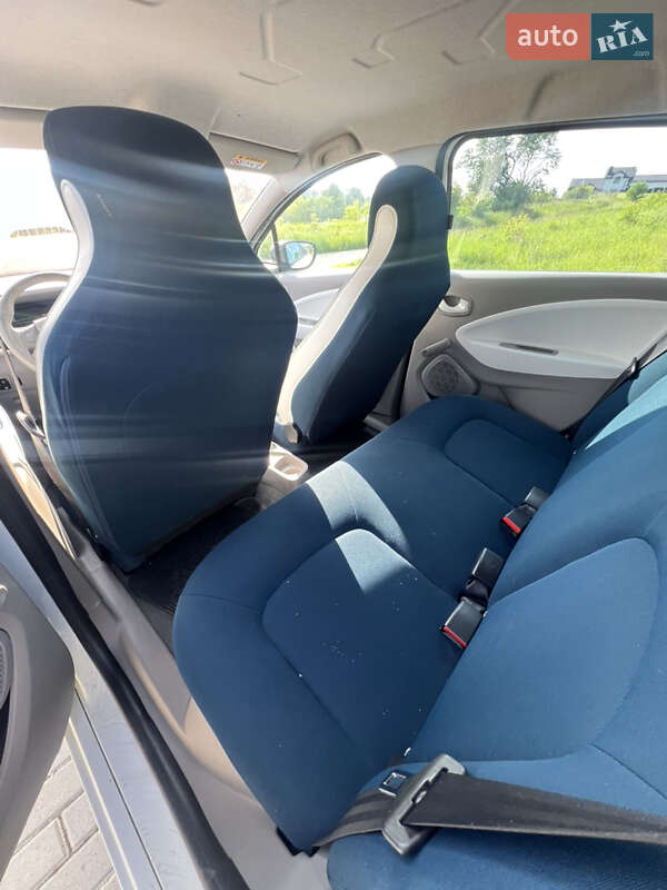 Хэтчбек Renault Zoe 2013 в Тернополе