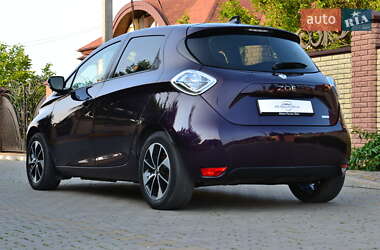 Хэтчбек Renault Zoe 2019 в 