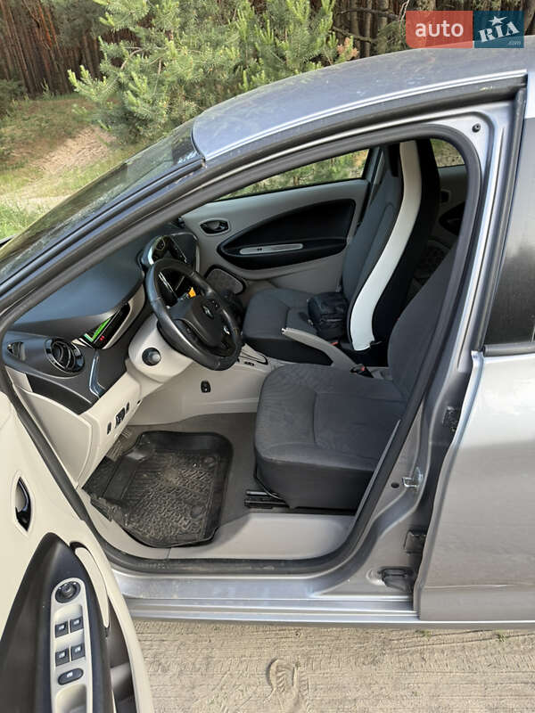 Хэтчбек Renault Zoe 2016 в Кременчуге