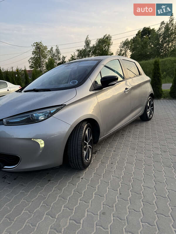 Хетчбек Renault Zoe 2015 в Львові