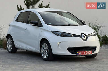 Хэтчбек Renault Zoe 2019 в 