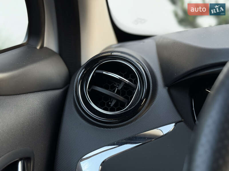Хетчбек Renault Zoe 2019 в Луцьку