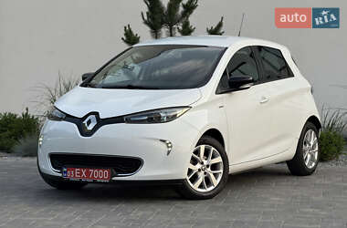 Хэтчбек Renault Zoe 2019 в 