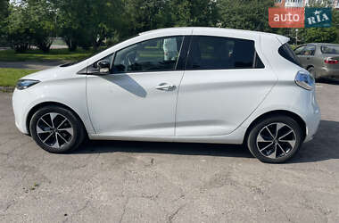 Хэтчбек Renault Zoe 2019 в 