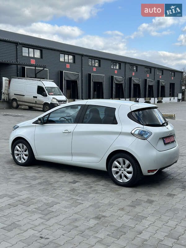 Хэтчбек Renault Zoe 2016 в Вознесенске