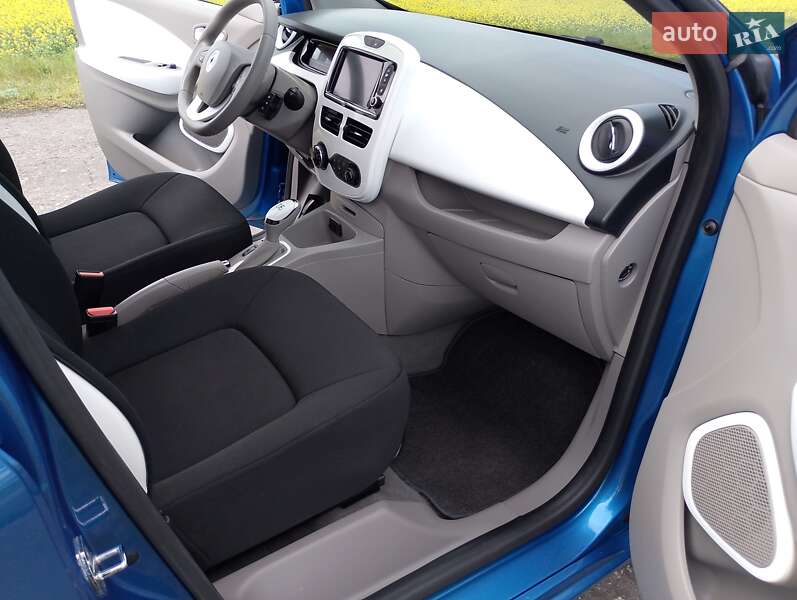 Хетчбек Renault Zoe 2018 в Бродах