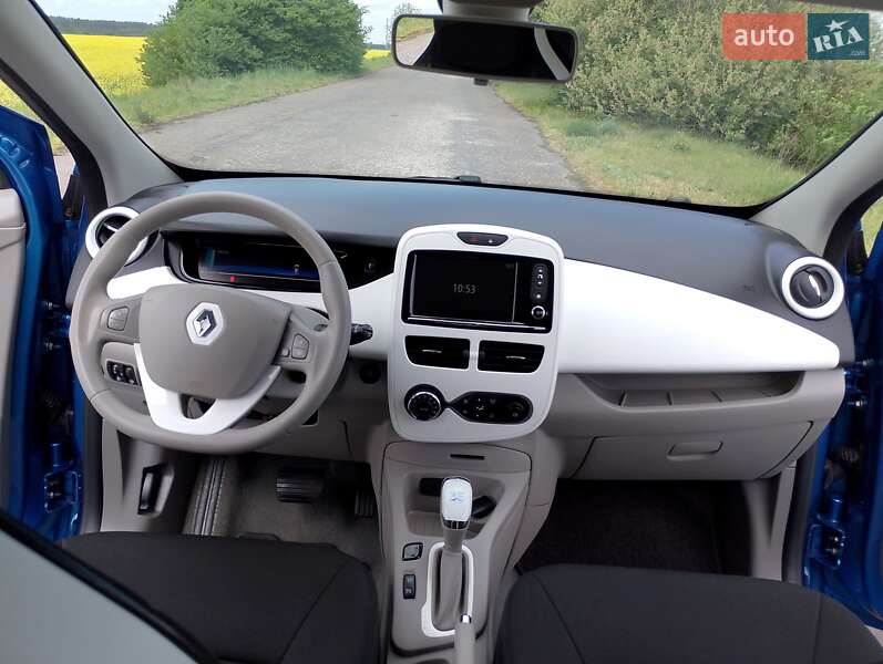 Хетчбек Renault Zoe 2018 в Бродах