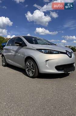 Хетчбек Renault Zoe 2017 в Києві