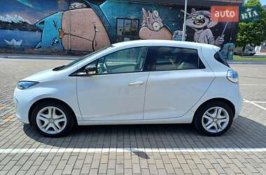 Хэтчбек Renault Zoe 2017 в 