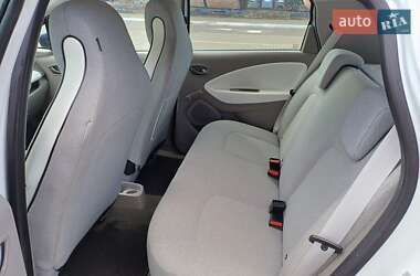 Хэтчбек Renault Zoe 2017 в 