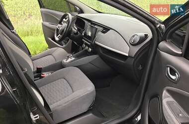Хэтчбек Renault Zoe 2021 в 