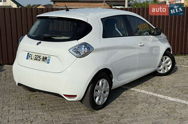 Хэтчбек Renault Zoe 2019 в 