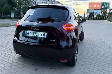 Хэтчбек Renault Zoe 2020 в 