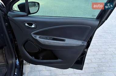 Хэтчбек Renault Zoe 2020 в 