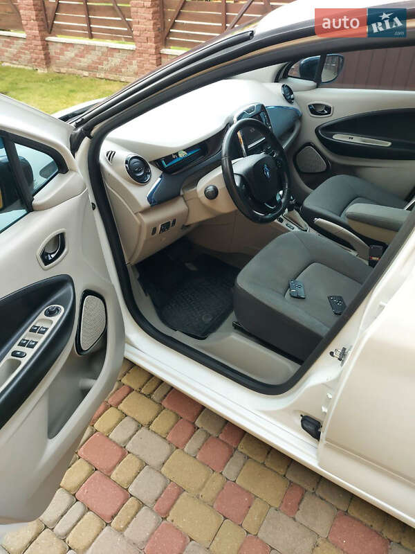 Хэтчбек Renault Zoe 2014 в Ровно