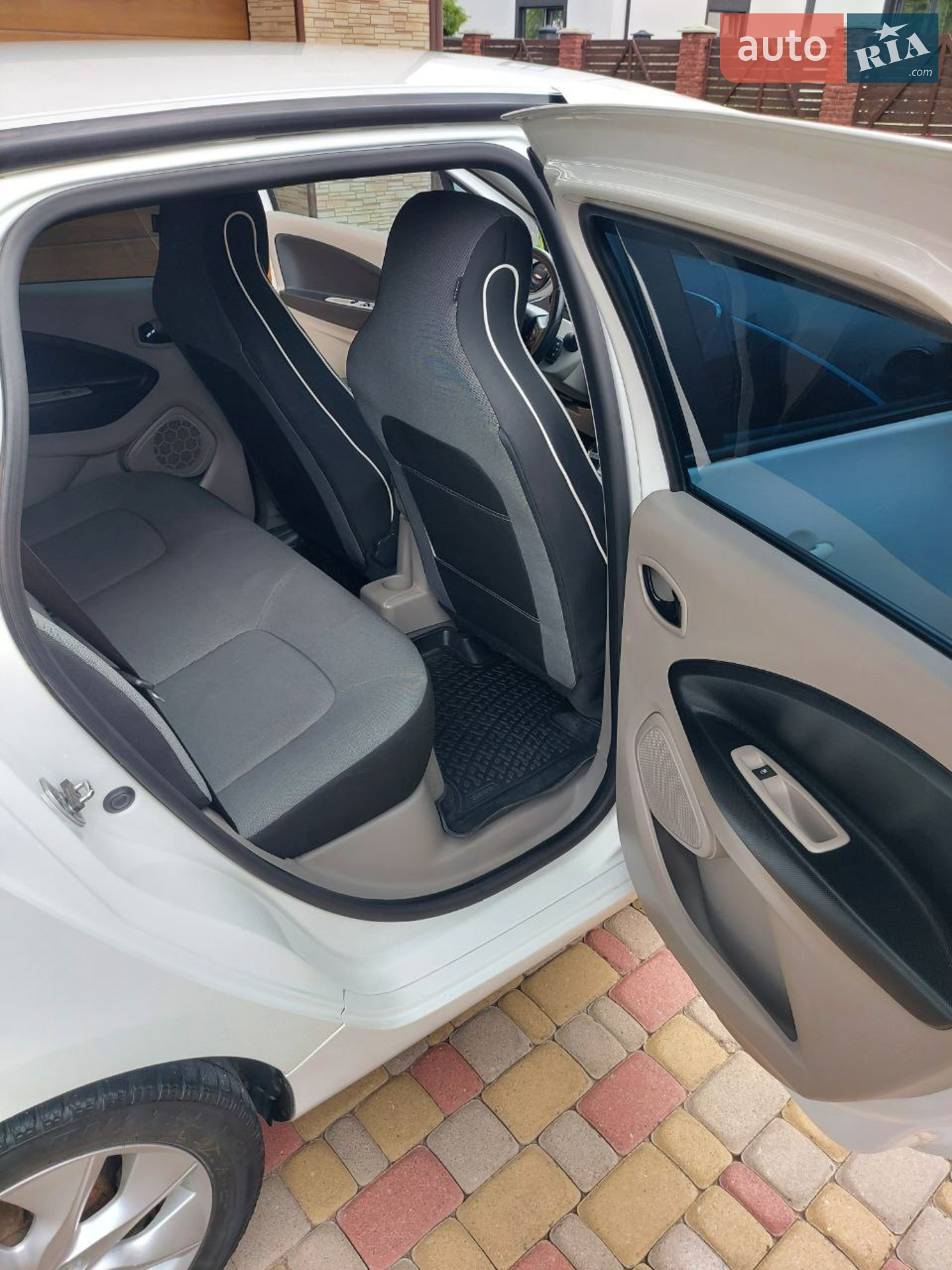 2014 Renault ZOE - мініатюра 19
